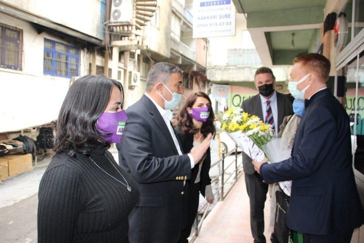Büyükelçi Marc Innes-Brown Hakkari’de G4