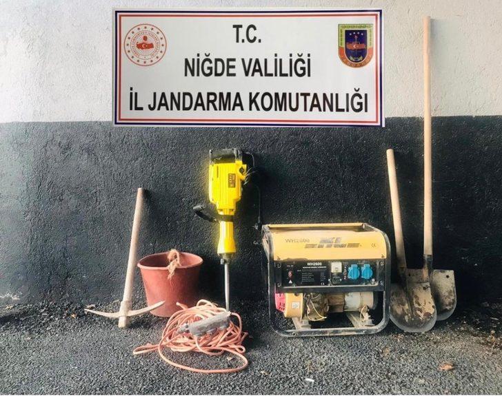 Kaçak kazı yapan 4 kişi gözaltına alındı G2