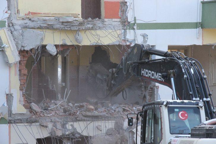 Yozgat’ta Millet Bahçesi için ilk yıkım yapıldı G1