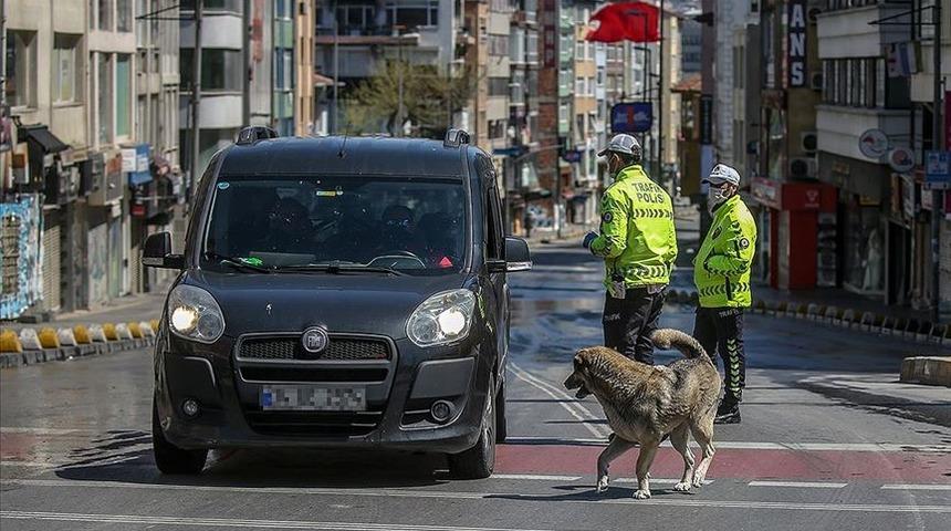İstanbul'da sokağa çıkma yasağı kalkacak mı? Hangi şehirlerde sokağa çıkma yasağı esnetilecek?