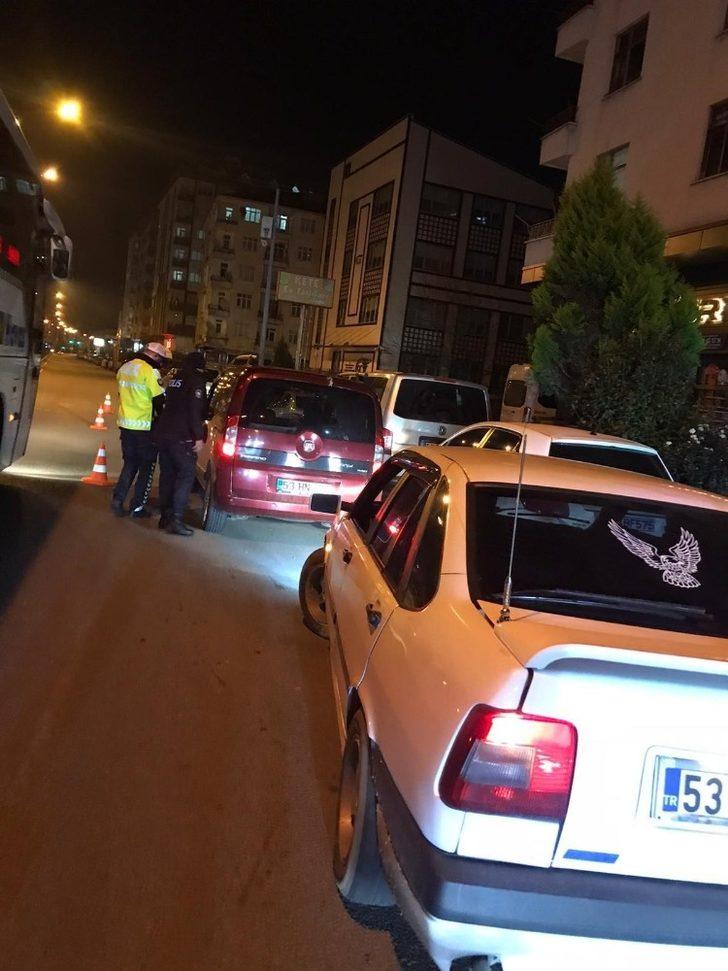 Rize’de korona dentimlerinde 492 kişiye 896 bin lira ceza G5