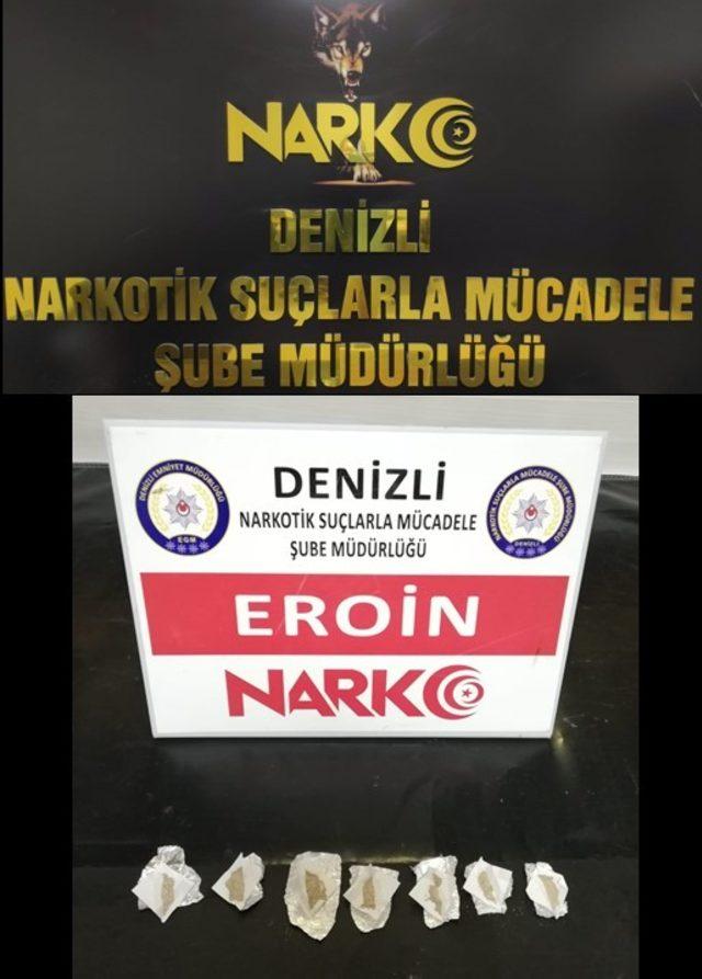 Sokak satıcılarına narkotik darbesi: 32 gözaltı