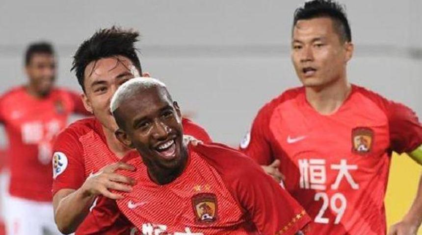 Çin futbolu batıyor! Kulüp kapandı! Yıldızlar ayrılıyor