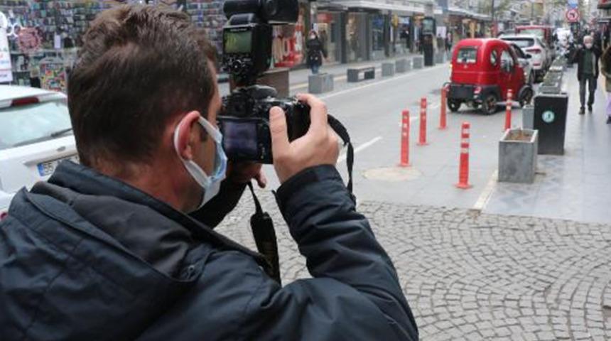 Tek tek çekip Valiye bildiriyorlar! Koronavirüse karşı 8 kişilik 'gizli ekip'