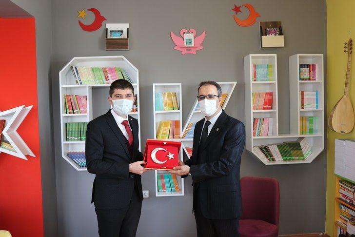 Gürpınar’da ‘Görsel Sanatlar ve Spor Atölyesi’ açıldı G5