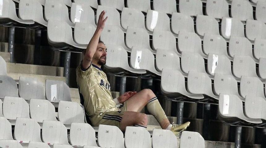 Fenerbahçe'de kadro dışı kalan tek isim Caner Erkin olmayacak