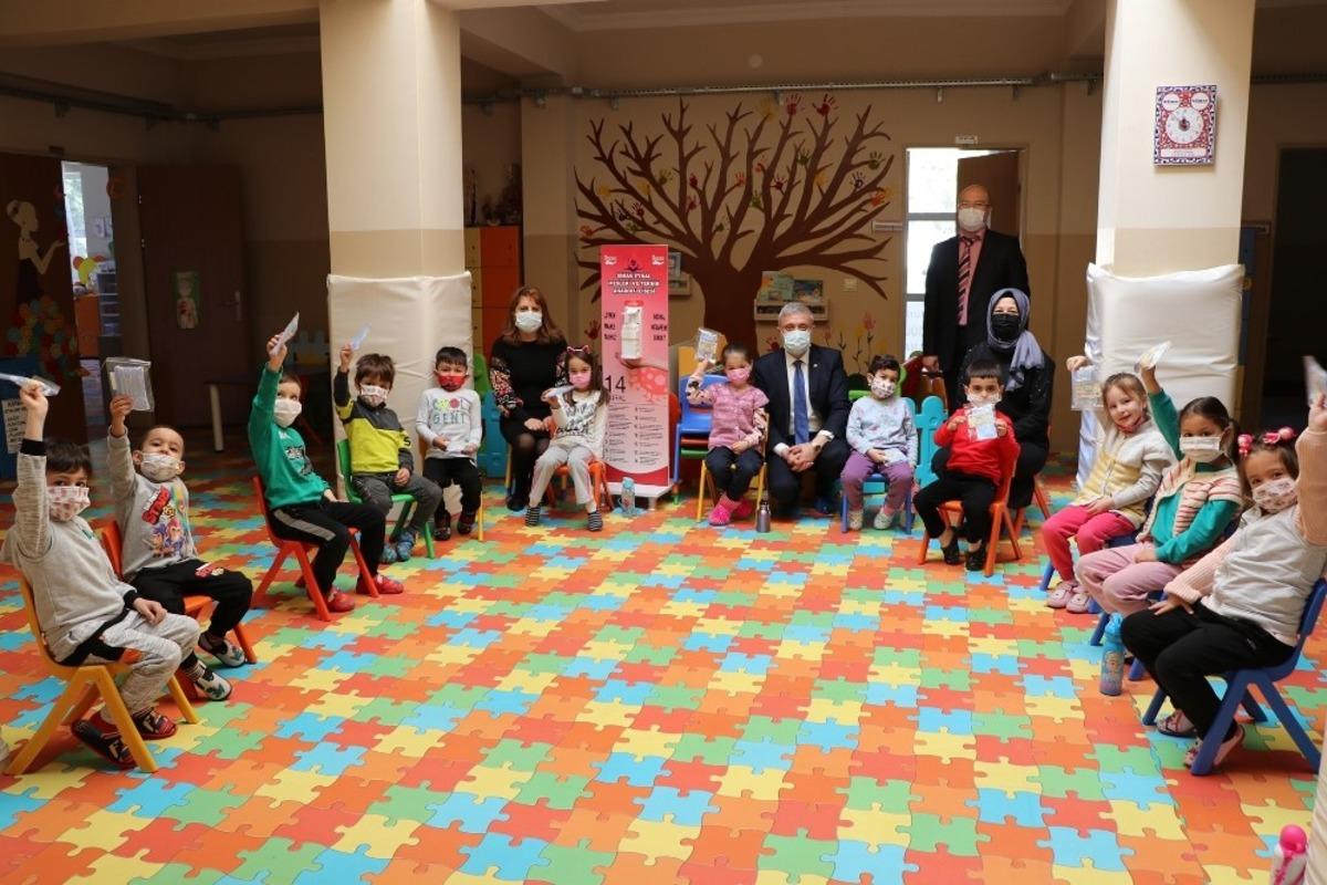 Başkan Bi&ccedil;er, &ouml;ğrencilerle buluştu