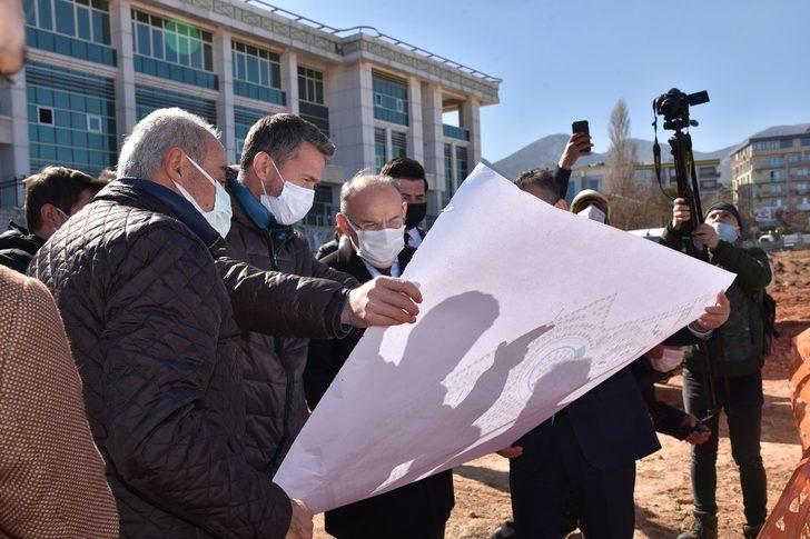 Vali Karadeniz Soma’da incelemelerde bulundu G2