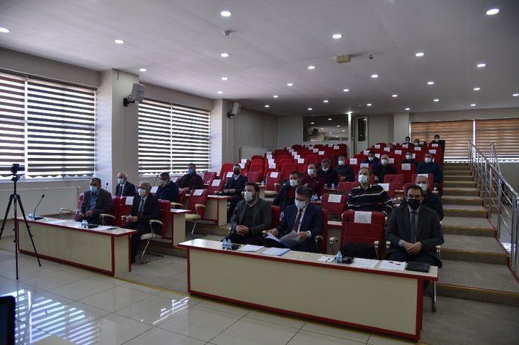 Vali Karadeniz Soma’da incelemelerde bulundu G5