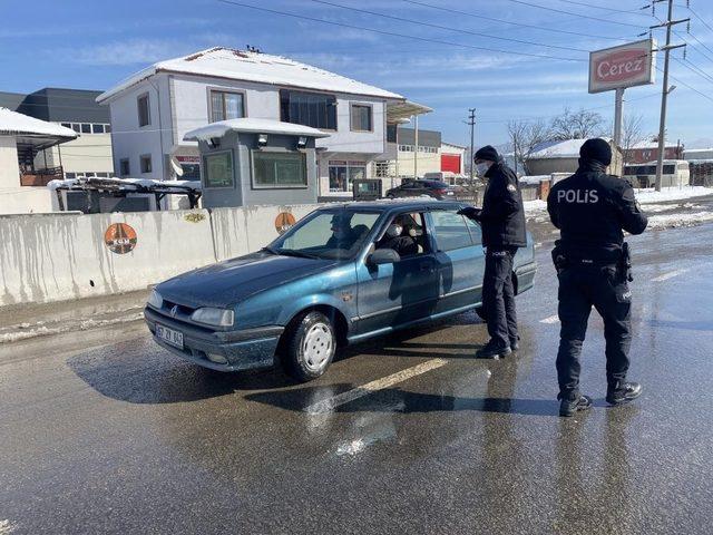 Kısıtlamalara uymayan 43 kişiye 149 bin TL ceza kesildi