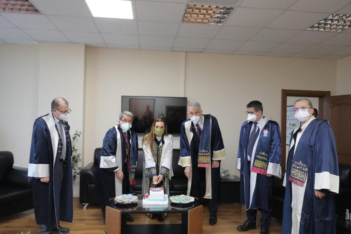 DE&Uuml; Tıp Fak&uuml;ltesi 43. kuruluş yılını kutladı