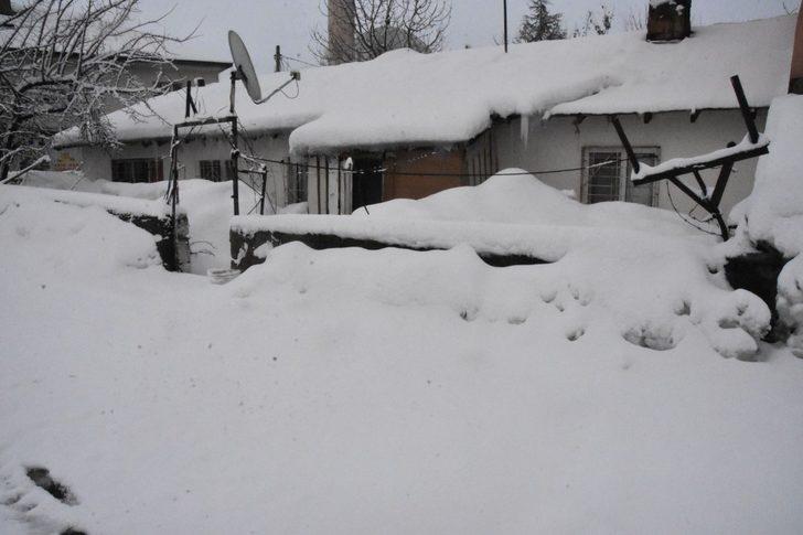 Bitlis’te 25 köy yolu ulaşıma kapandı G4