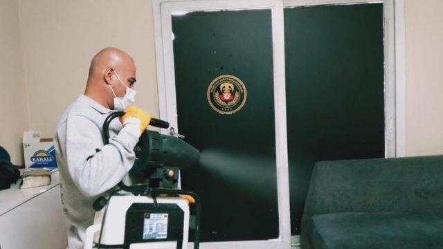 Akdeniz’de dezenfekte çalışmaları aralıksız sürüyor