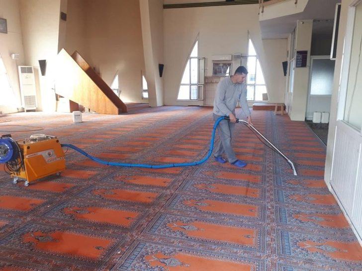 Akdeniz’de dezenfekte çalışmaları aralıksız sürüyor G3