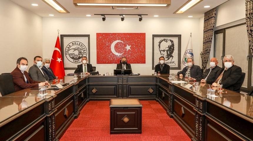 Başkan Yal&ccedil;ın Boşnakları ağırladı