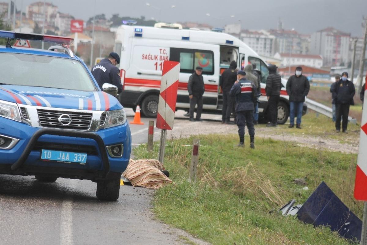 Su kanalına u&ccedil;tular: 2 &ouml;l&uuml;