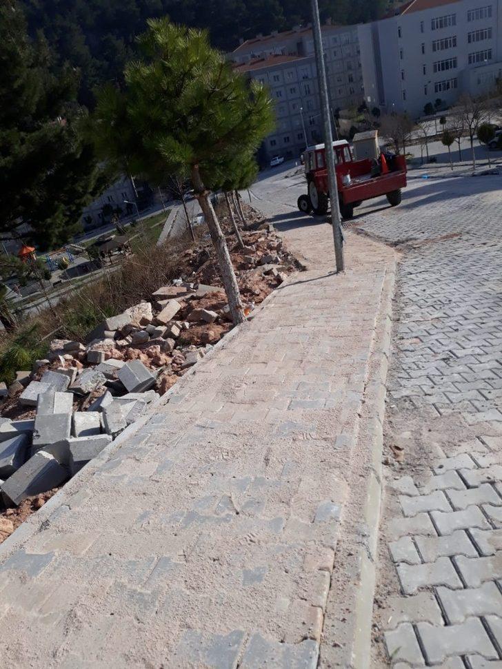 Soma sokaklarında bakım onarım işleri devam ediyor G2