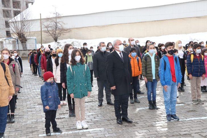 Hakkari’de yüz yüze eğitim başladı G1