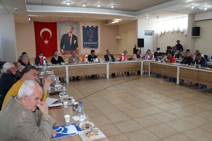 Başkan Ömer Günel muhtarlarla buluştu, sorunlarını dinledi G5