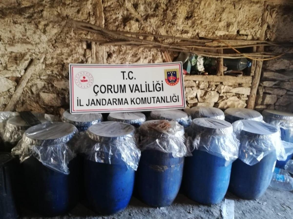Jandarmadan ka&ccedil;ak i&ccedil;ki operasyonu