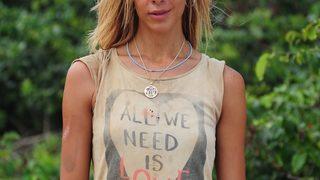 Survivor Duygu'nun estetikli hali inanılmaz! Bikinili pozları olay