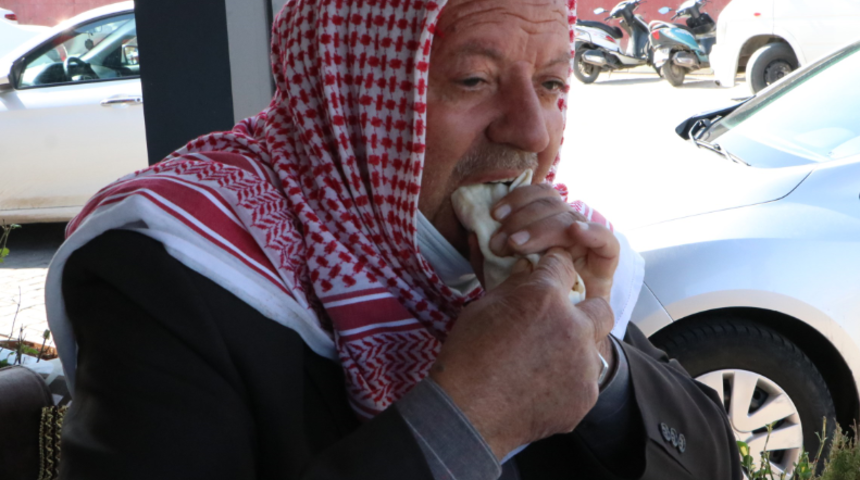 'Yemeyen hasta oluyor' dediler! Kimi kebaba, kimi büryana akın etti