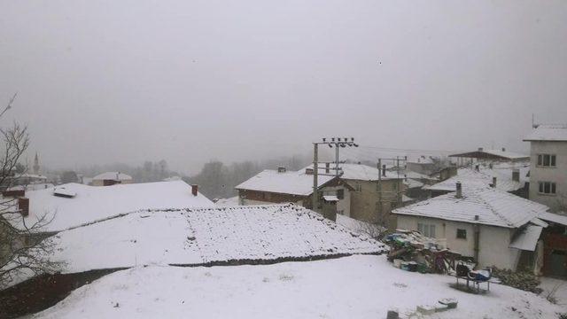 Bursa’nın dağ yöresi beyaza büründü