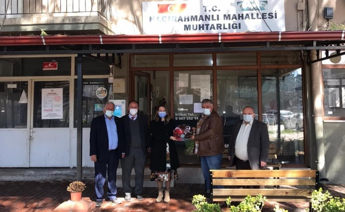 Saruhanlılı muhtarlar b&uuml;y&uuml;kşehir hizmetlerinden memnun