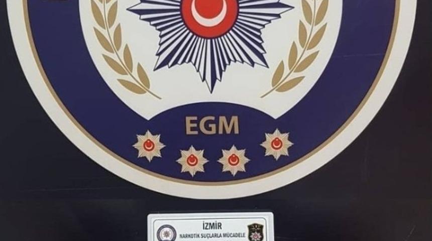 Ara&ccedil;tan 4 kilo 250 gram uyuşturucu madde &ccedil;ıktı