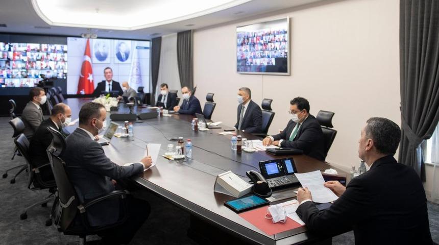 Bakan Selçuk: 'Yüz yüze eğitime ara veriyoruz' demek istemiyoruz