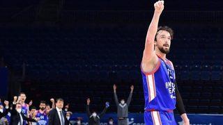 Anadolu Efes'ten üst üste 5. galibiyet