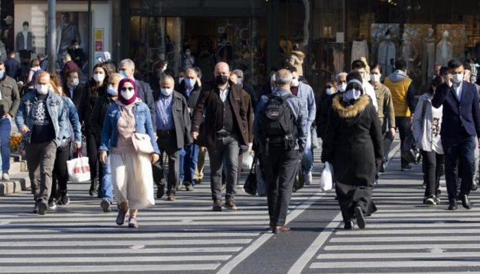 Bilim Kurulu Üyesi İlhan'dan 'normalleşme' açıklaması: Kurallara uyulmazsa hemen kapatılabilir