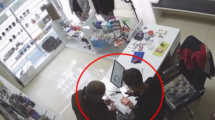 Hem çaldılar hem alışveriş yaptılar! Sözde TikTok fenomenlerinden binlerce liralık vurgun