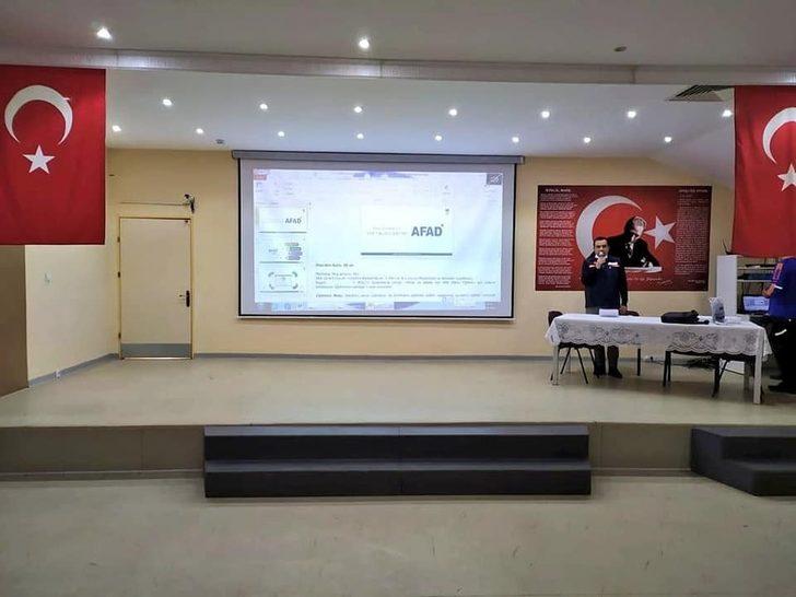 Sultanhisar’da muhtarlara Afet Bilinci Eğitimi verildi G4