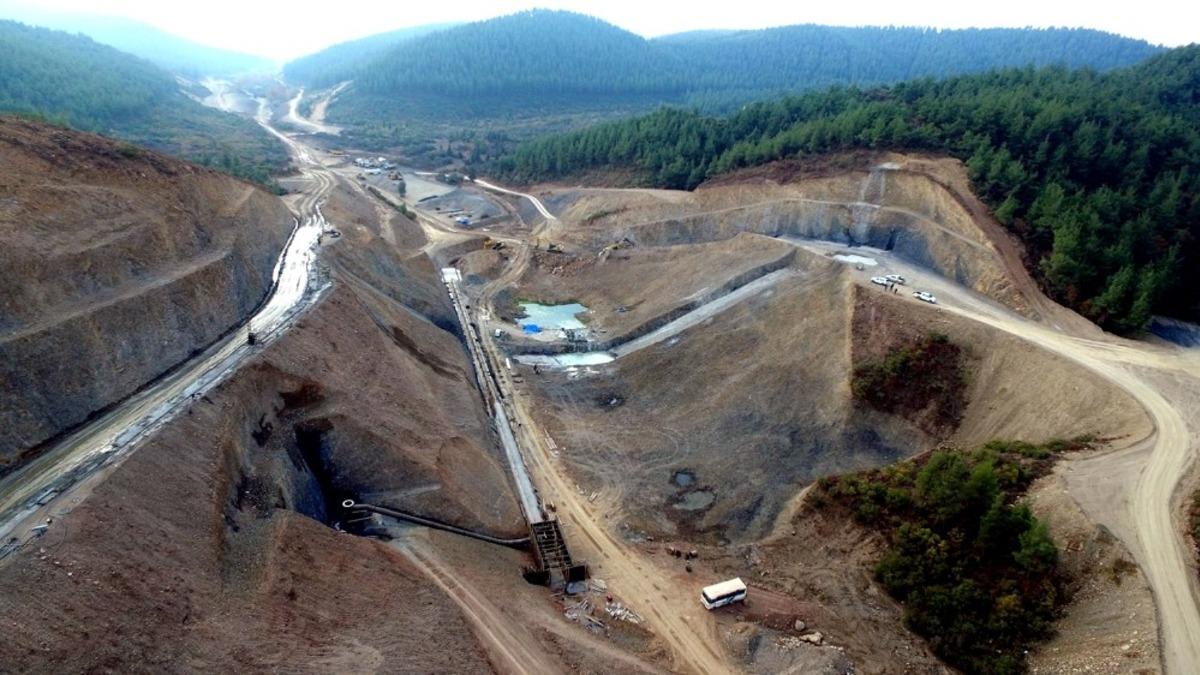 Manisa Celal Bayar &Uuml;niversitesi Kamp&uuml;s&uuml;n&uuml;n su sorunu ortadan kalkıyor