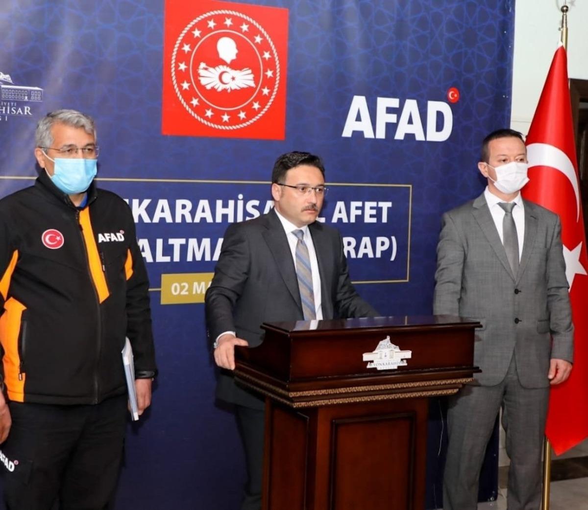 Vali &Ccedil;i&ccedil;ek: "&Ccedil;alışmalarımızı en ufak ihmal vermeden s&uuml;rd&uuml;r&uuml;yoruz&rdquo;