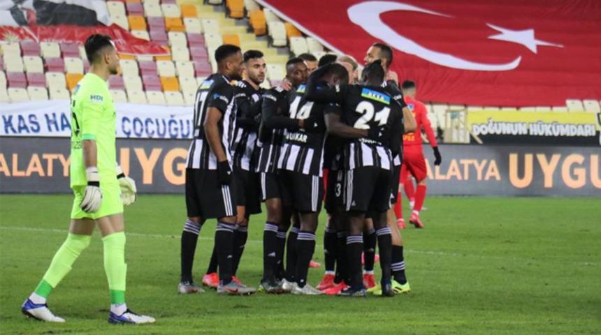 Beşiktaş zirve yürüyüşünü sürdürdü