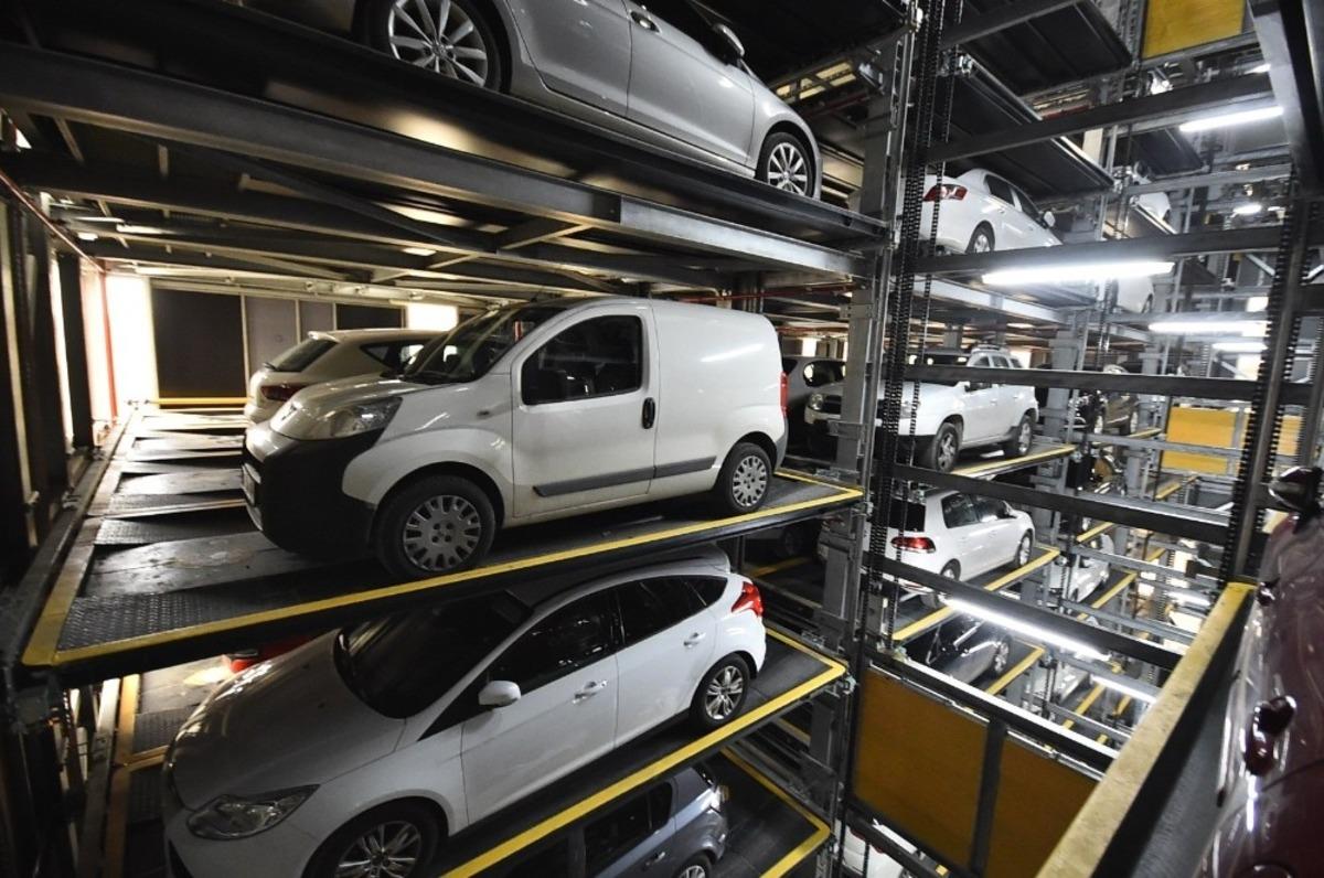 T&uuml;rkiye&rsquo;nin en b&uuml;y&uuml;k tam otomatik otoparkı a&ccedil;ılıyor