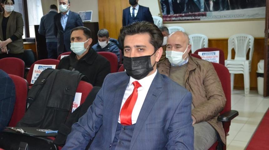 &Ccedil;an Belediye Meclisi &uuml;yesi &Ccedil;etin ilk toplantısında