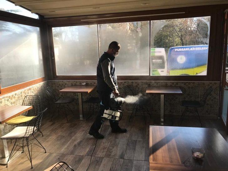 Pursaklar’da yeniden hizmete açılan iş yerlerinde yoğun dezenfekte çalışması G3