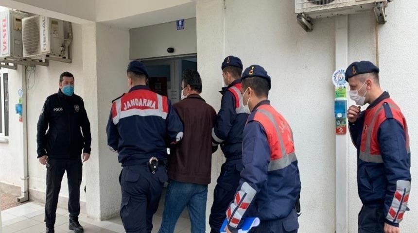 Sinop&rsquo;ta yol kenarındaki cinayete 3 tutuklama