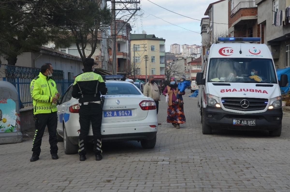 Yayaya &ccedil;arpıp ka&ccedil;tı