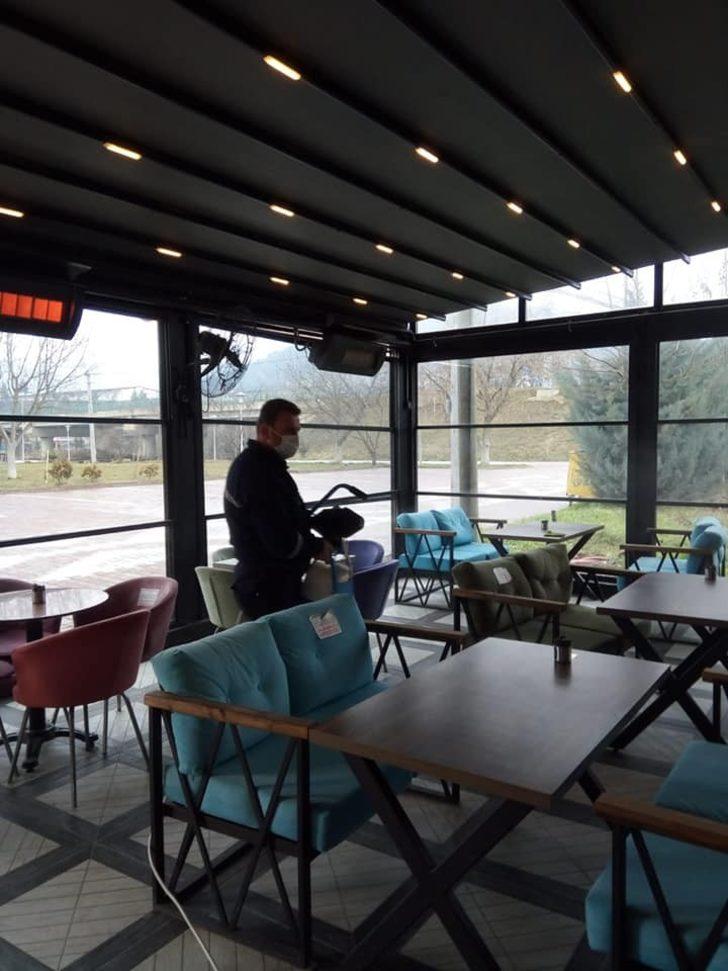 Osmaneli’nde açılan işletmeler dezenfekte edildi G2