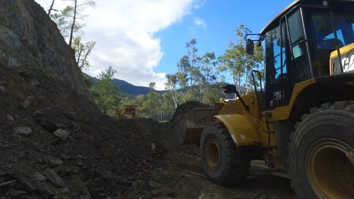 Büyükşehir Belediyesinin Anamur’daki çalışmaları sürüyor G2