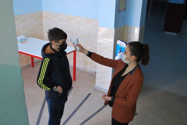 Öğrenciler Çözüme Giriş Sınavına yoğun ilgi gösterdi G3