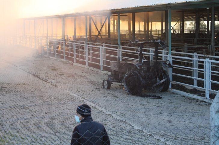 300 ton saman kül oldu G2