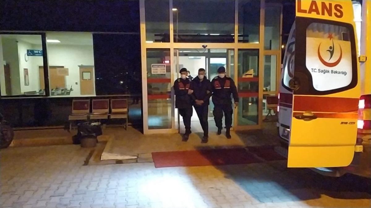 Dolandırıcının cebinden adresi &ccedil;ıkan engelli yaşlı adam ger&ccedil;eği jandarmadan &ouml;ğrendi