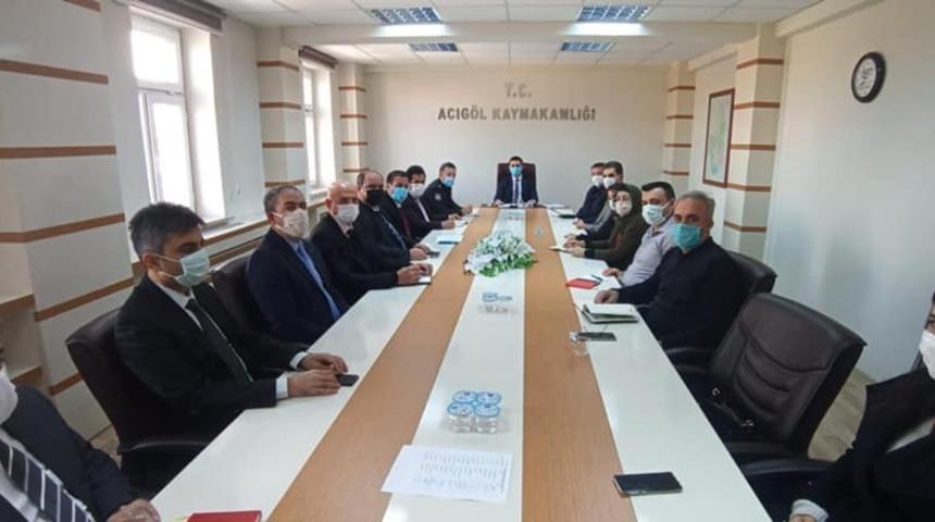Acıgöl’de ilçe kurum müdürleri toplantısı yapıldı