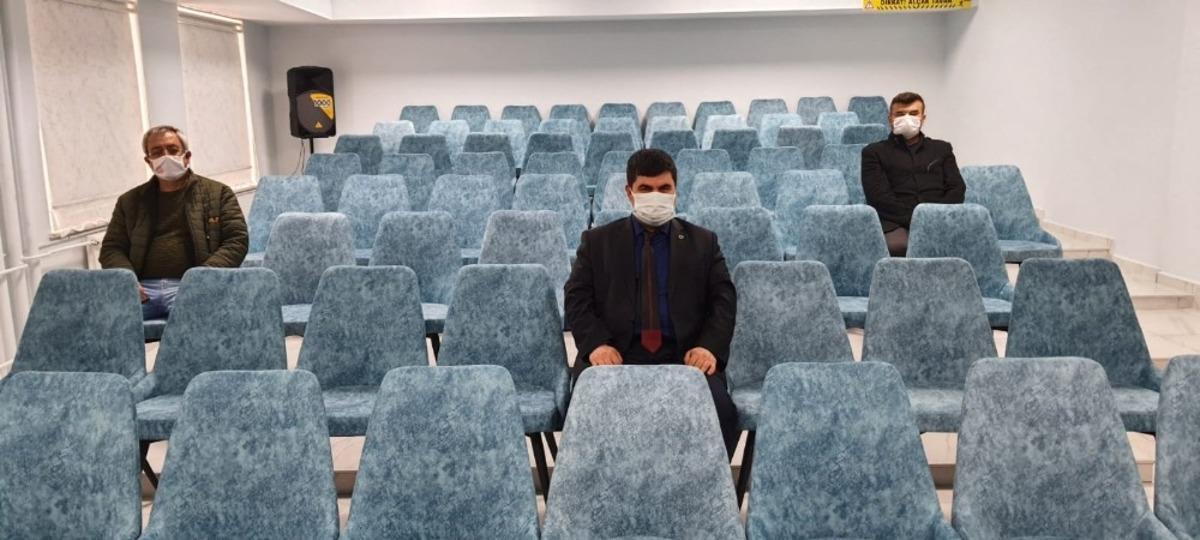 Mezun oldukları okula at&ouml;lye kurdular