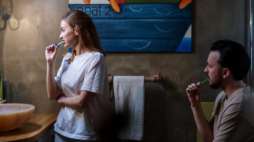 Diş macununu sıkma şekliniz kişiliğiniz hakkında ipuçları veriyor! Diş macununu nasıl sıkarsınız?